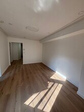 5676 Waverly Rue in Montréal, QC - Building Photo - Building Photo