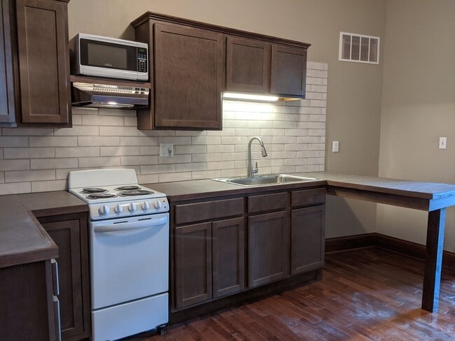 property at 12 E 16th St
