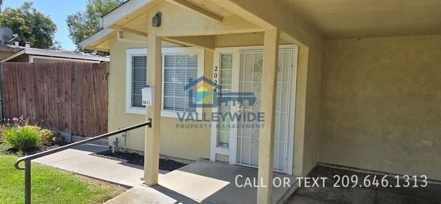 2024 Lance St in Modesto, CA - Building Photo