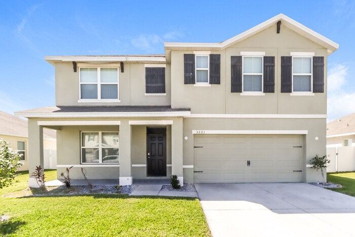 3221 S Northview Rd in Plant City, FL - Foto de edificio