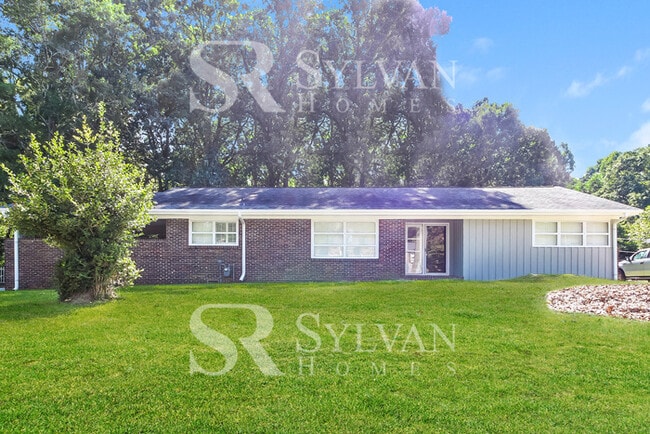 136 Tanglewood Dr in Anderson, SC - Building Photo - Building Photo