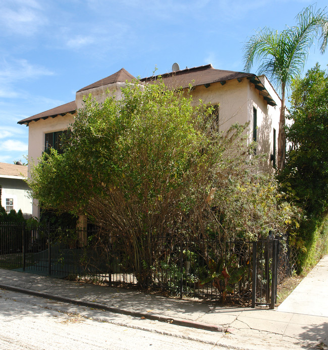 812 N Vendome St in Los Angeles, CA - Building Photo - Building Photo