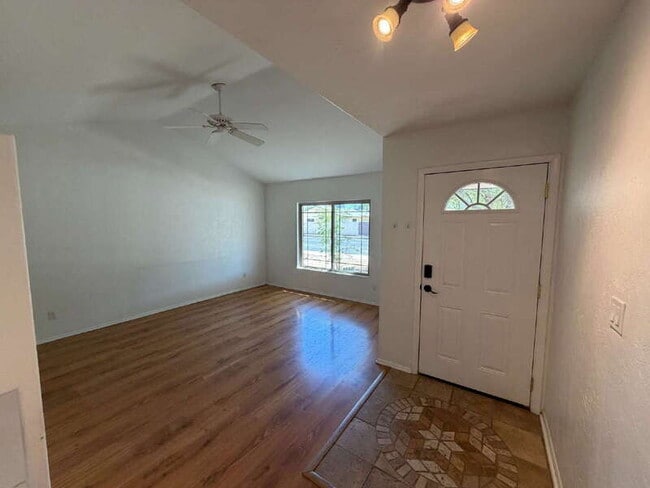 property at 2602 S Saratoga