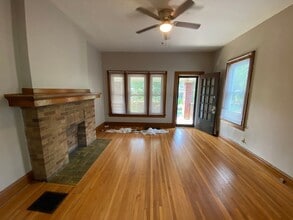 152 W Pacemont Rd in Columbus, OH - Building Photo - Building Photo