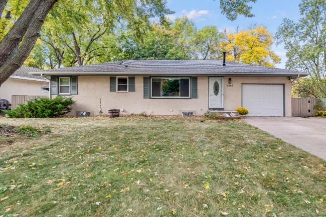 6367 Zinnia Ln N in Maple Grove, MN - Building Photo - Building Photo