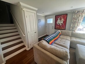 98 SW Hartley Ave in Gresham, OR - Building Photo - Building Photo