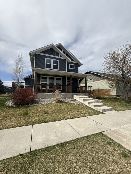 3357 Sora Way in Bozeman, MT - Building Photo