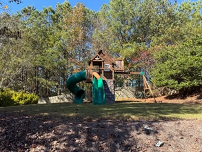 3080 Landington Dr in Austell, GA - Building Photo - Building Photo