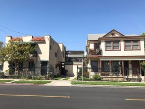 801 Olive Ave in Long Beach, CA - Foto de edificio - Building Photo