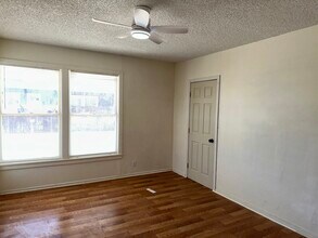 13115 Davenport St in North Edwards, CA - Building Photo - Building Photo
