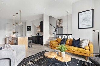 915 Ramsey St in Nashville, TN - Foto de edificio - Building Photo