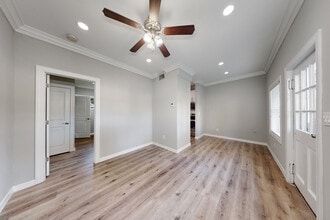 Fairfield Estates at Miller Place in Miller Place, NY - Building Photo - Building Photo