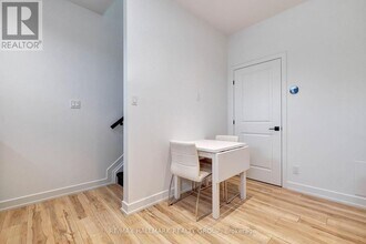 709 Carson's Rd in Ottawa, ON - Building Photo - Building Photo