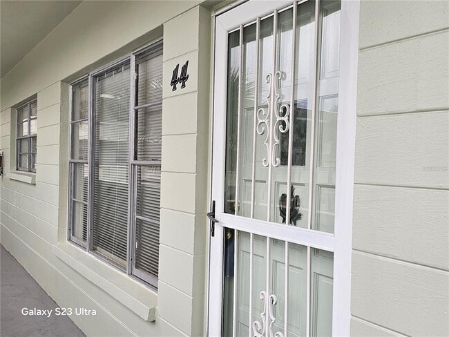 2386 Sumatran Way in Clearwater, FL - Building Photo - Building Photo