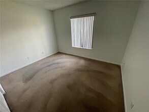 1618 S Pine Ridge Cir in Sanford, FL - Foto de edificio - Building Photo