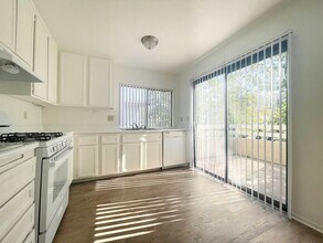 136 Avenida Las Brisas in Oceanside, CA - Building Photo - Building Photo