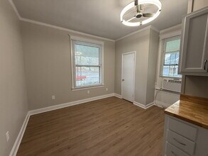 1417 Watts St in Durham, NC - Building Photo - Building Photo