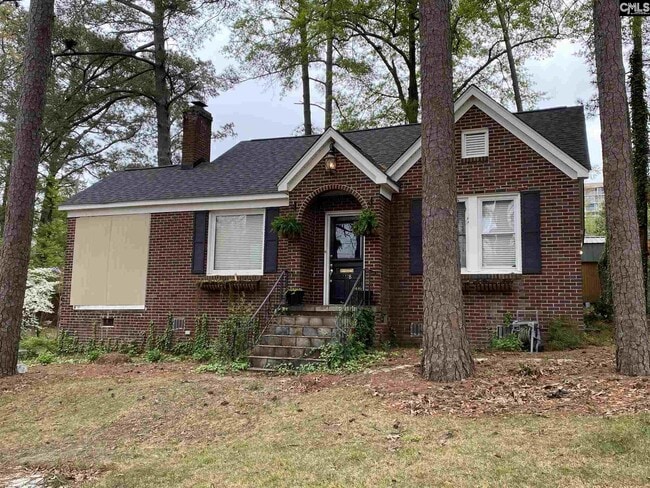 2228 Pinehurst Rd
