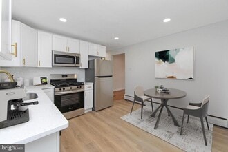 11 N Black Horse Pike in Haddon Heights, NJ - Building Photo - Building Photo