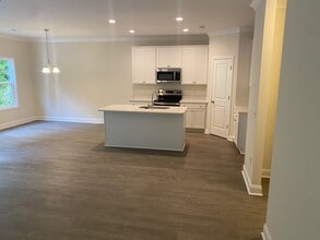 3284 Spiral Ln in Effingham, SC - Building Photo - Building Photo