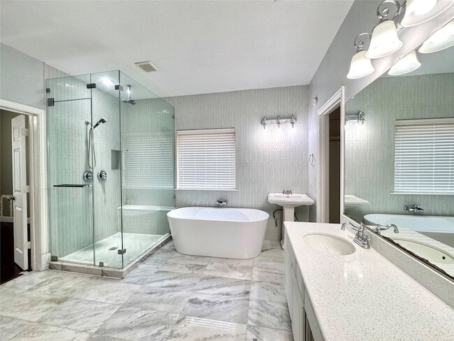 property at 3817 Edward Dr