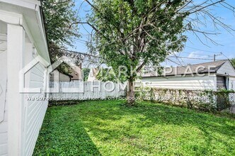 20943 Dexter Blvd in Warren, MI - Building Photo - Building Photo