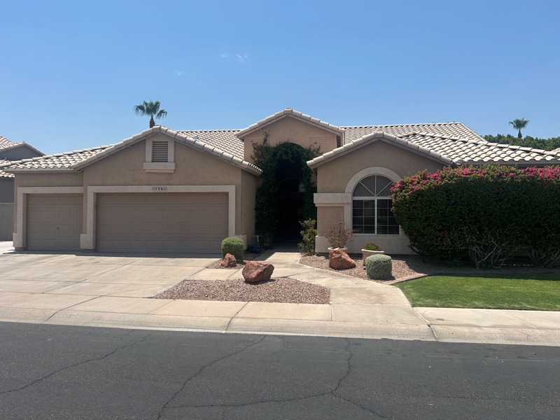 758 S Lagoon Dr in Gilbert, AZ - Building Photo