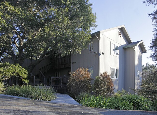 Sausal Gardens in Oakland, CA - Building Photo - Building Photo