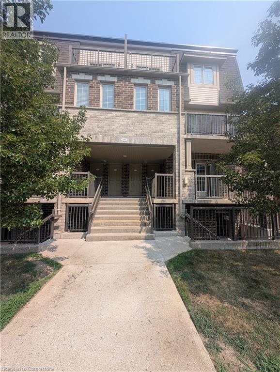 property at 240 Rachel Crescent