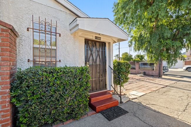 property at 11840 Archwood St