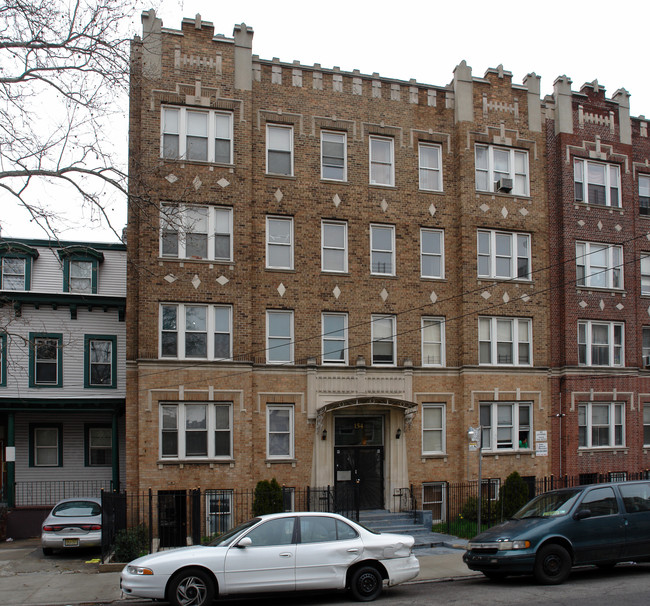 154 Belmont Ave in Jersey City, NJ - Building Photo - Building Photo