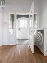 38 Dunvegan Rd. in Toronto, ON - Building Photo - Building Photo