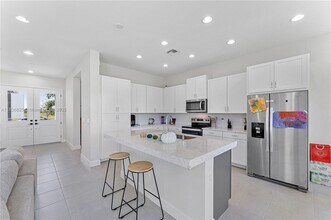 14458 Spruce Pne Dr in Westlake, FL - Building Photo - Building Photo