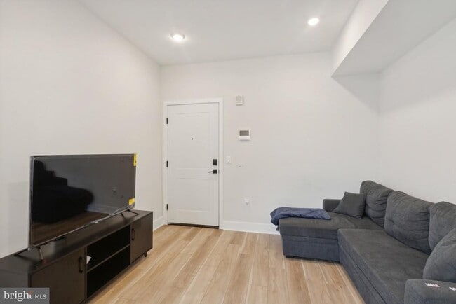 3836 Haverford Ave in Philadelphia, PA - Building Photo - Building Photo