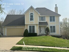 709 Fawn Creek St in Leavenworth, KS - Building Photo