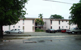 1525 NW 19th Ter Apartments