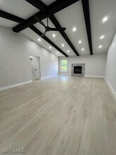 16540 Timberlakes Dr in Ft. Myers, FL - Foto de edificio - Building Photo