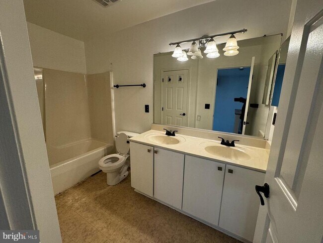 8315 Township Dr in Owings Mills, MD - Building Photo - Building Photo