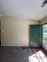 1257 Oxford Manor Ct, Unit 1 in South Lyon, MI - Building Photo - Building Photo