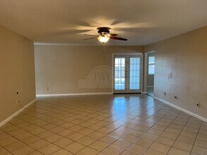 4402 Breckenridge Dr in Killeen, TX - Building Photo - Building Photo