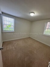 805 W End Blvd-Unit -B-1 in Winston-Salem, NC - Foto de edificio - Building Photo