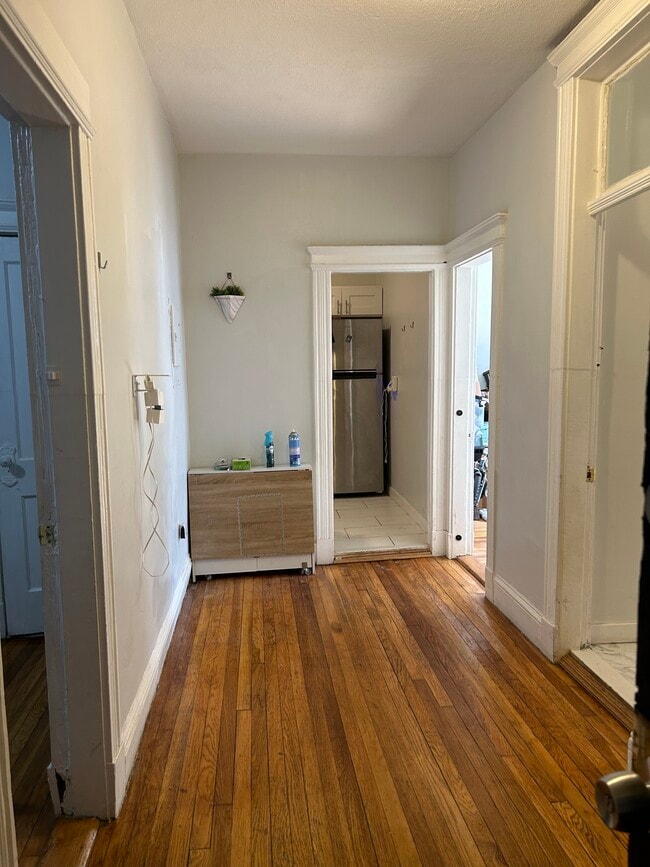 86 Glenville Ave, Unit Apt 2 in Boston, MA - Foto de edificio - Building Photo