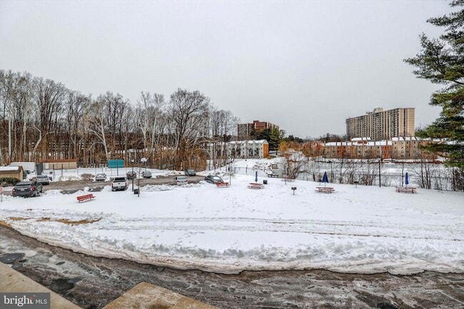 7505 Democracy Blvd in Bethesda, MD - Building Photo - Building Photo