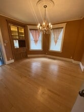 125 N 9th Ave E in Duluth, MN - Building Photo - Building Photo