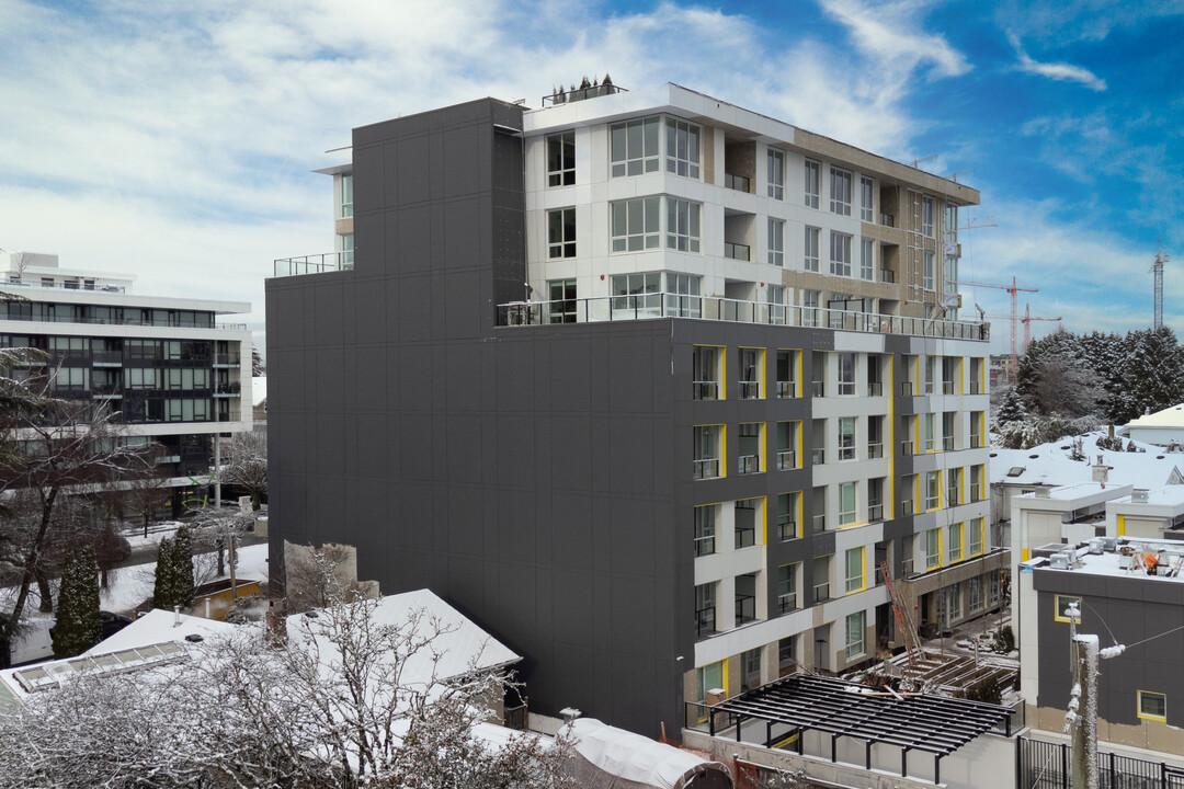 Park Station in Vancouver, BC - Building Photo