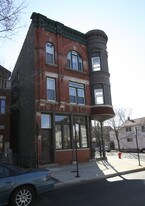 1511 N Wood St Apartments