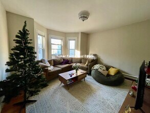 1 Torpie St, Unit 1F in Boston, MA - Foto de edificio - Building Photo