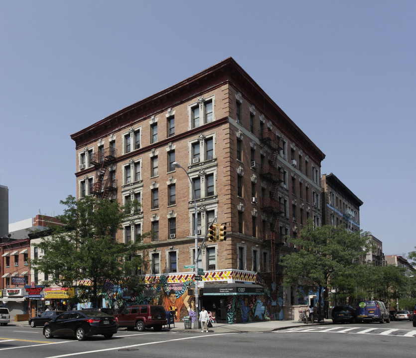 1990-1996 Amsterdam Ave in New York, NY - Building Photo