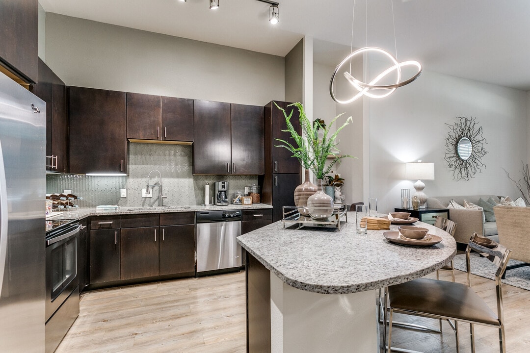 The Residences at La Cantera in San Antonio, TX - Foto de edificio