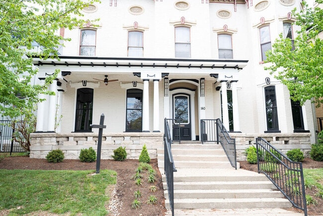 property at 275 S Limestone